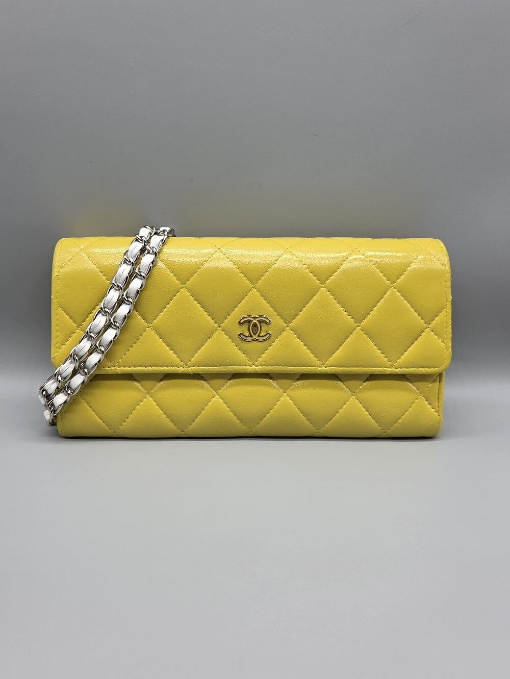 💛CHANEL Authentic Quilted Wallet/Clutch💛